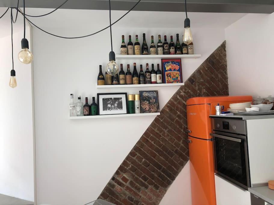 Loft Teatro Politeama - Intero Appartamento In Centro Storico Con Vista เกรโมนา ภายนอก รูปภาพ